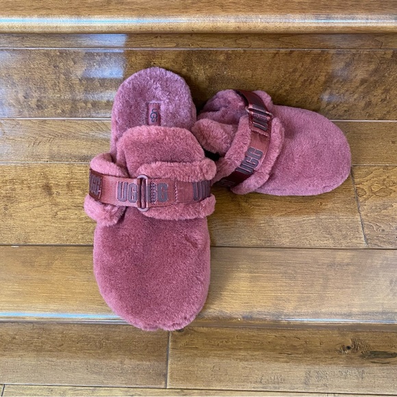 UGG Other - NWOB UGG Fluff It "Red Wine" Men's Slipper
